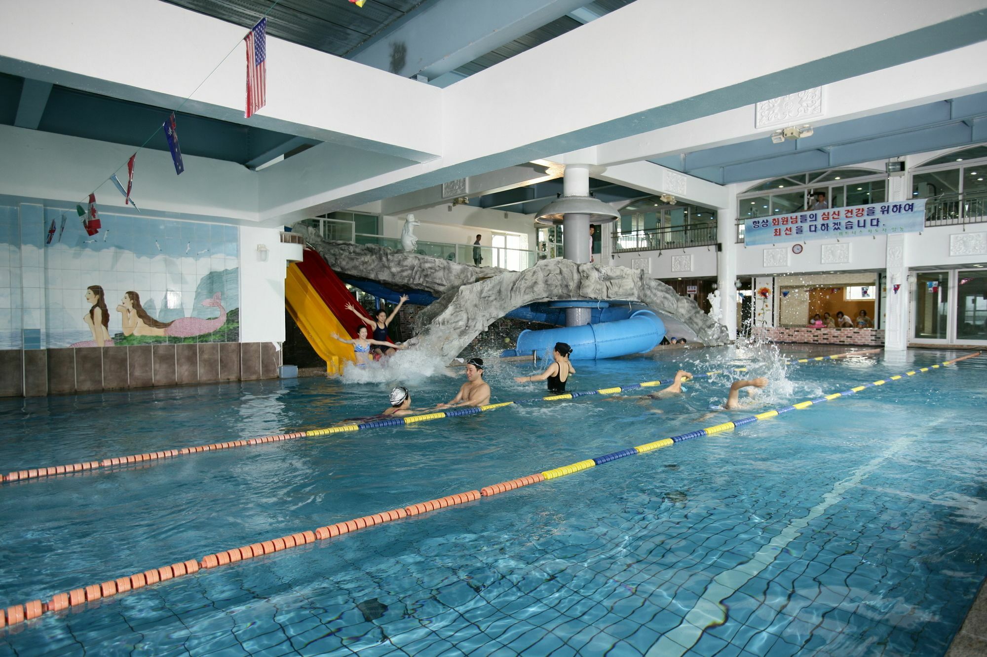 The Blue Guesthouse Busan Bagian luar foto